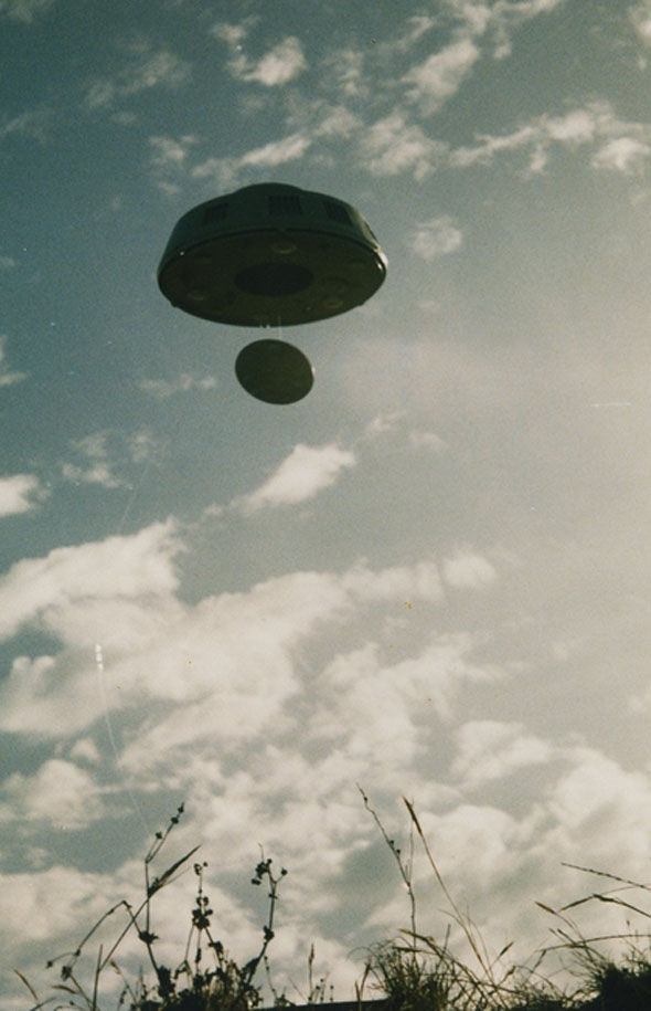 UFO Caught on Camera